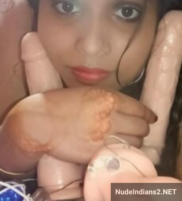 kolkata beautiful bhabhi porn images of nude busty body show to lover 37 - Kolkata horny wife Urmila Roy long boobs & nude body selfies kolkata beautiful bhabhi porn images of nude busty body show to lover 37