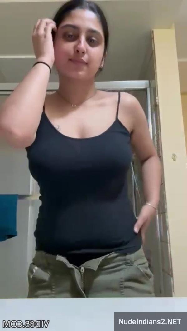 nri punjabi girl nude selfshot pics of big boobs and ass show to indian boyfriend 2 - Viral Punjabi NRI girl Nimrat Khaira big boobs & ass selfies nri punjabi girl nude selfshot pics of big boobs and ass show to indian boyfriend 2
